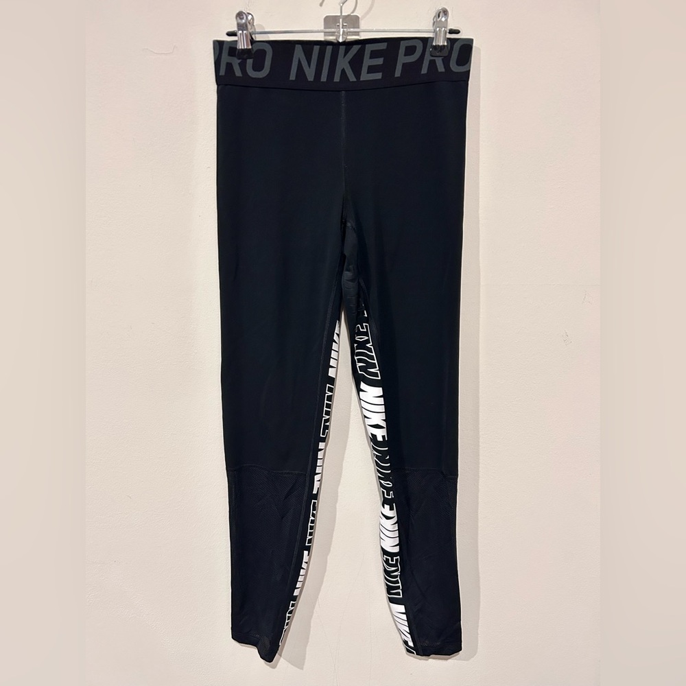 Nike leggings